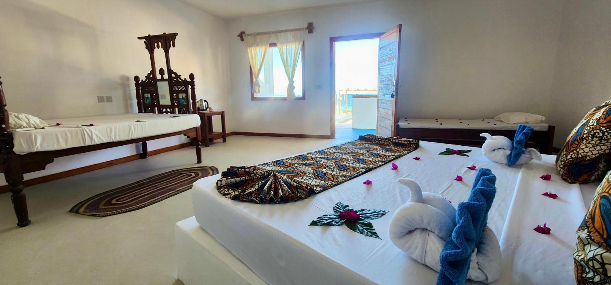 Nautilus Boutique Hotel Уроа Екстериор снимка