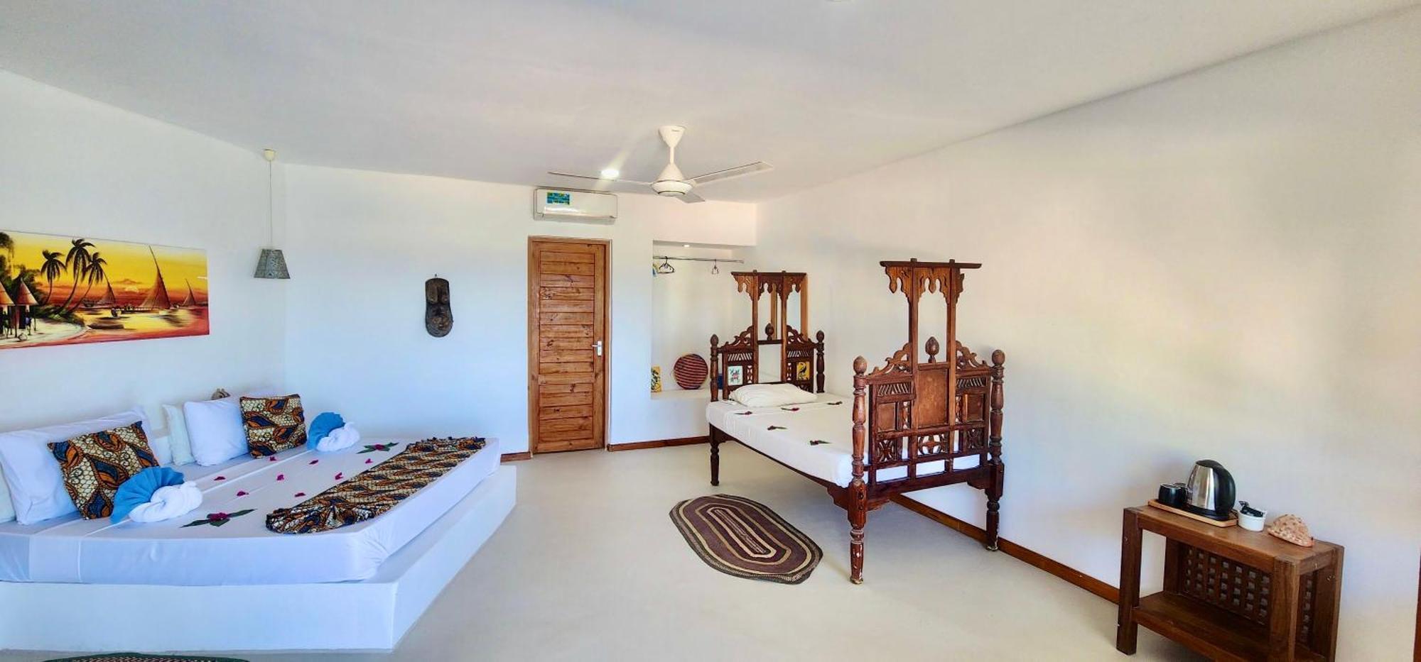 Nautilus Boutique Hotel Уроа Екстериор снимка