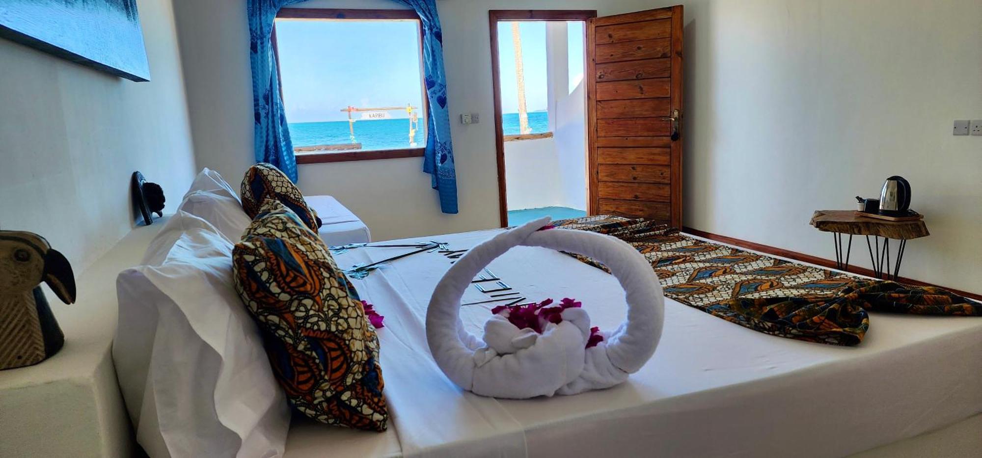 Nautilus Boutique Hotel Уроа Екстериор снимка